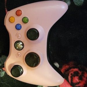 COPY - EUC Xbox 360 Pink Wireless Controller